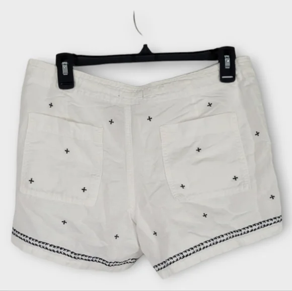 Old Navy Size 6 Linen Blend Embroidered Shorts - Picture 3 of 6